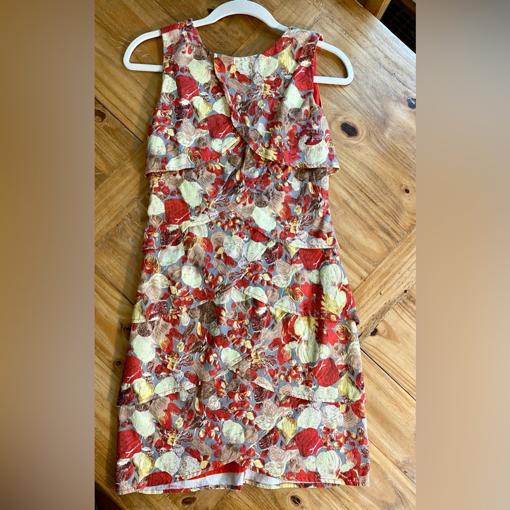Never worn bright scallop dress with back cutouts